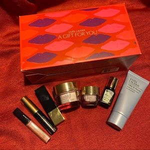 Estee Lauder Makeup & Skincare Super Set of 7